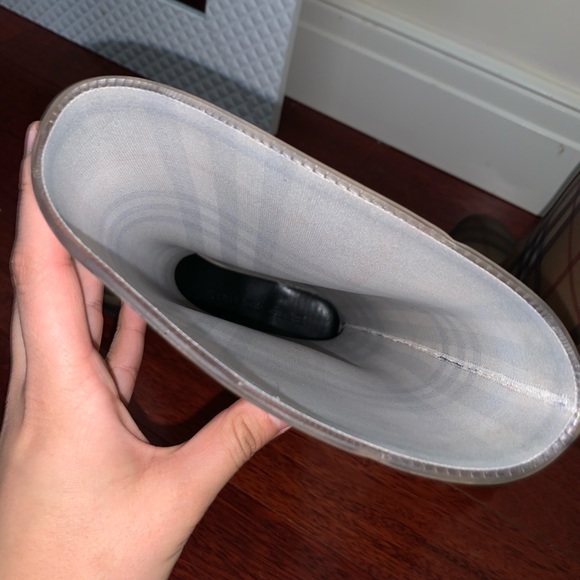 Burberry Rain Boots - Picture 4 of 4